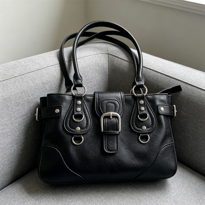 2026 new Y2K cool riveted hand - Women Bags 2026 Trends 评论和价格