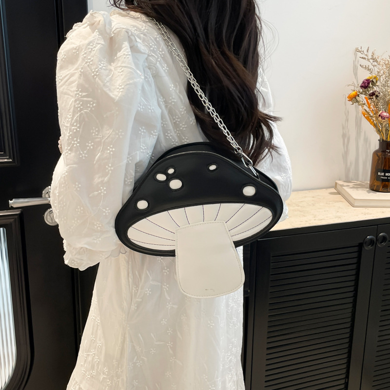Young Girls Mini Crossbody Pho - Women'S Young Bags 评论和价格
