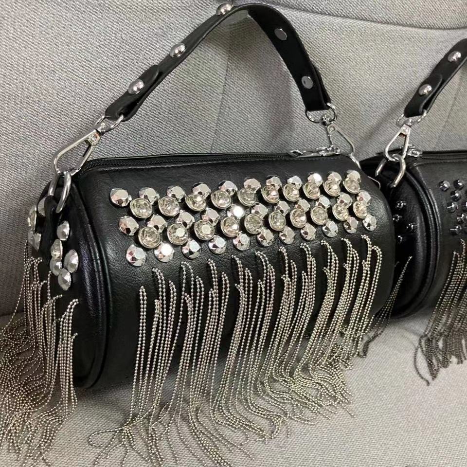 2026 Fashion Mini Tassel Rivet - Women Bags 2026 Trends 评论和价格